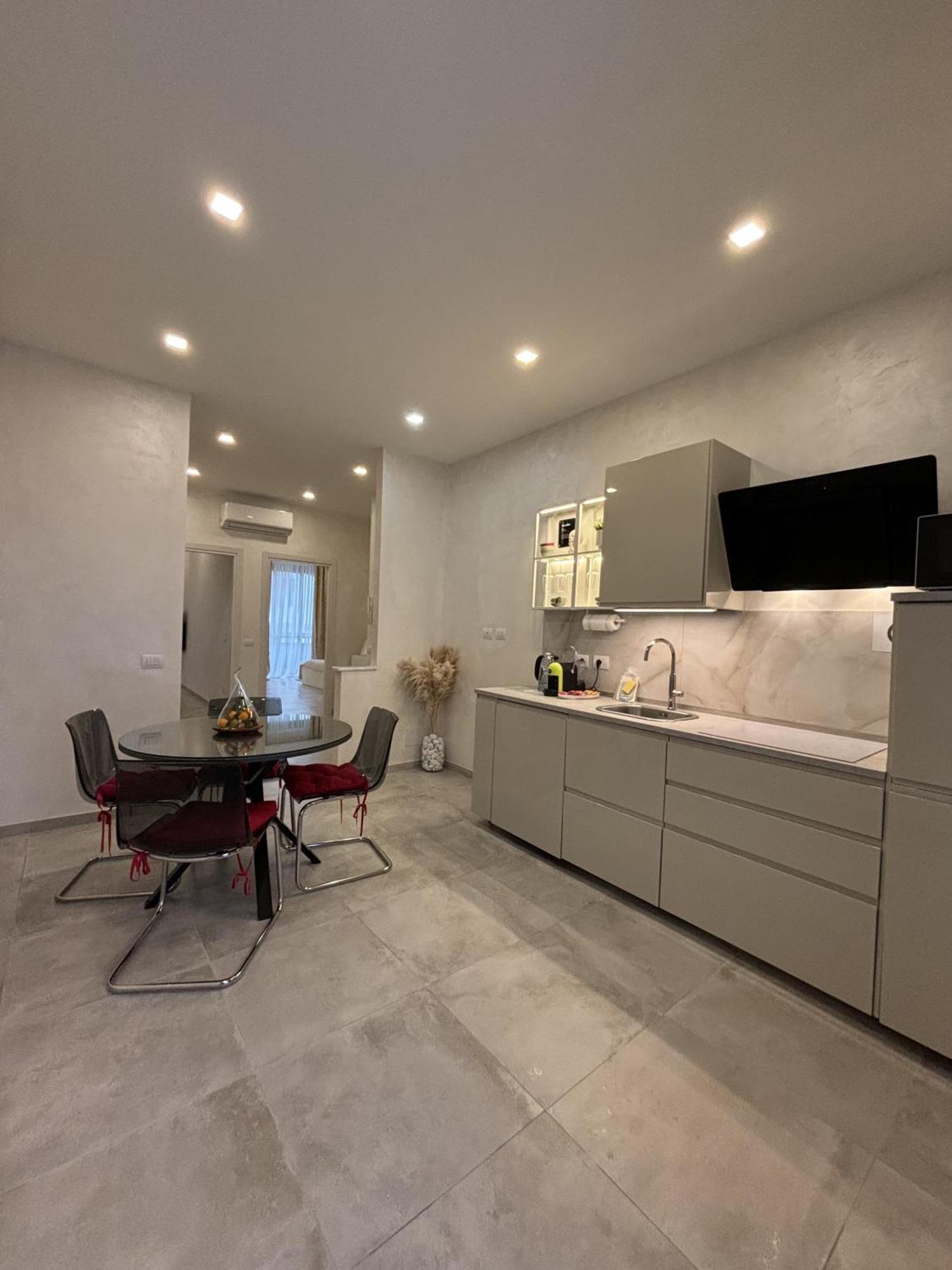 Rifready Apartment Vicino A Aou Careggi, Meyer, Polo Unifi Florence Extérieur photo